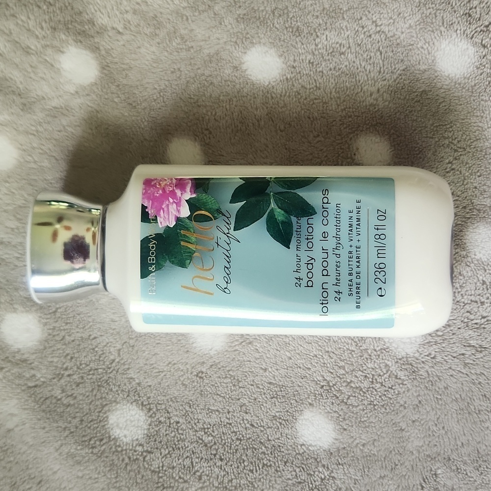 Bath  & Body Works Body Lotion Hello Beautiful